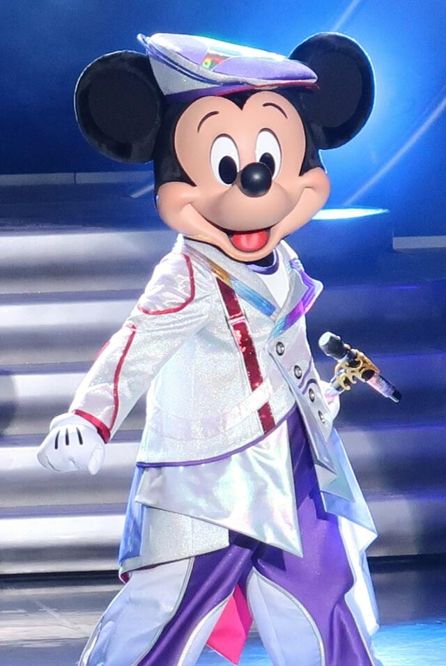 The D-Groovationz4 Live: Happy! Funky! Groovy! Tour