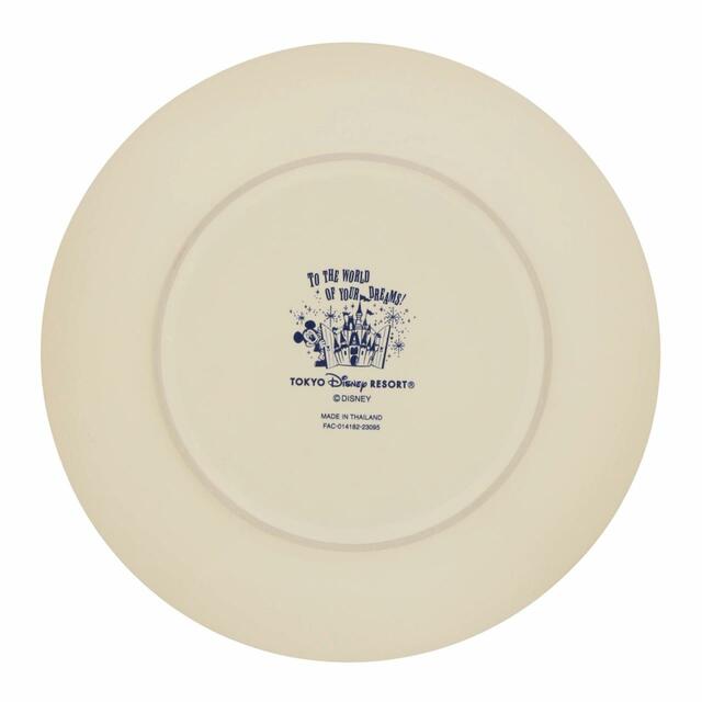 プレート 1,600円|東京ディズニーリゾート内の窓やドアがデザインされたグッズ|販売店舗:東京ディズニーランド「ホームストア」、東京ディズニーシー「エンポーリオ」|発売日:2023年10月12日(木)