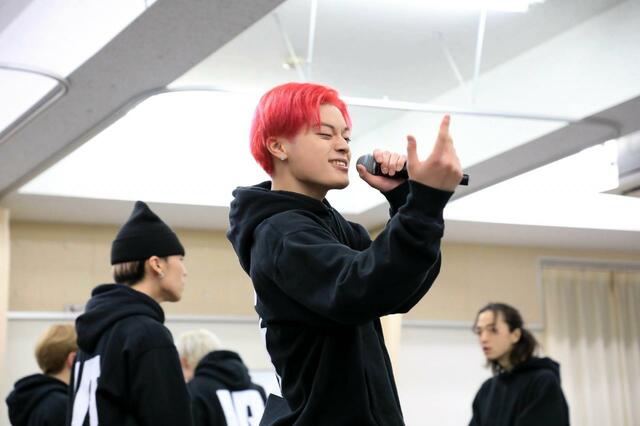 キメの表情もバッチリのSEIYA