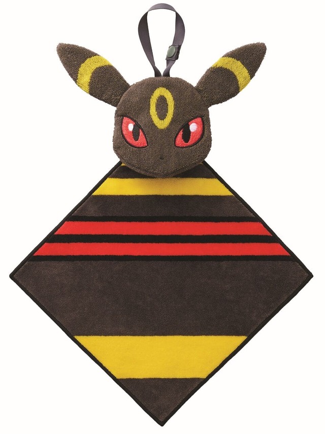 【ファミリーマート】「タオルinポーチ（ブラッキー）」2,000円／ブラッキーをイメージしたカラーリング