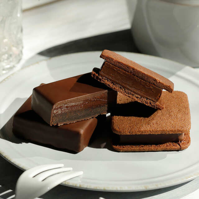 【東京ギフトパレット「2025年上半期人気お菓子ランキング」】第6位：「ショーコラ＆パリトロ」4個入 1,728円、8個入 3,456円、16個入 6,912円／VANILLABEANS THE ROASTERY TOKYO