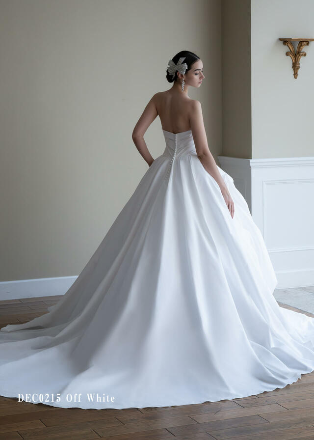 クラウディア｜「Clef a decor-クレアデコール」新作ウェディングドレス｜DEC0215_Offwhite
