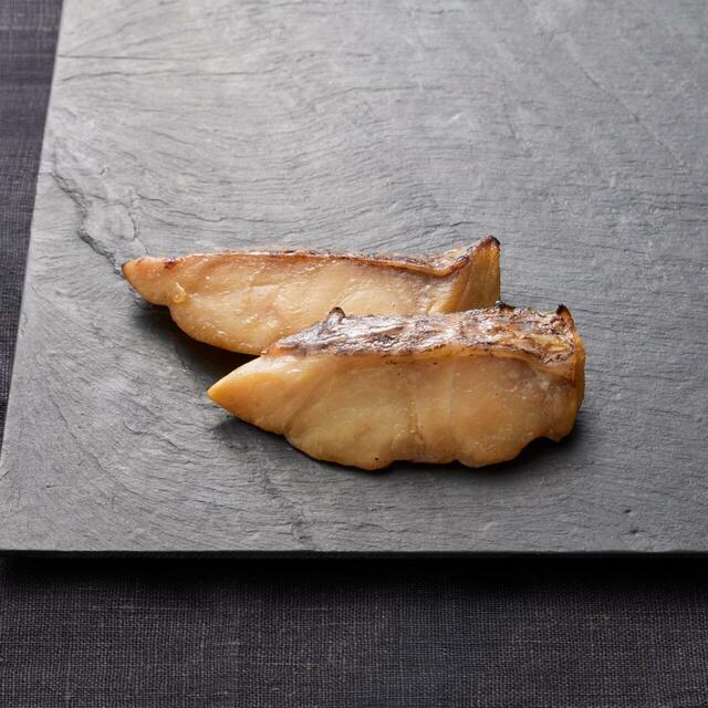 おせち・二段重「スヌーピー」｜21,900円(税込)