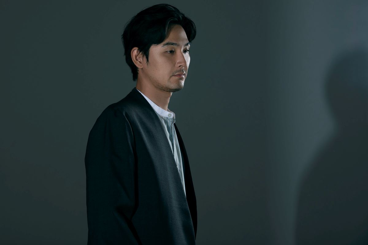 松田龍平 楽しむためになにが必要なのか 連続ドラマw 鵜頭川村事件 インタビュー 写真 1 8 ぴあweb 松田龍平 楽しむためになにが必要なのか 連続ドラマw 鵜頭川村事件 インタビュー 写真 1 8 ぴあweb