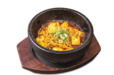 「石焼麻婆めん」＜単品価格：550円（税込）＞【焼肉も和食も中華も食べ放題！じゅうじゅうカルビの食べ放題コースに「カツオのたたき」や「エビチリ」などの春限定メニューが登場！】