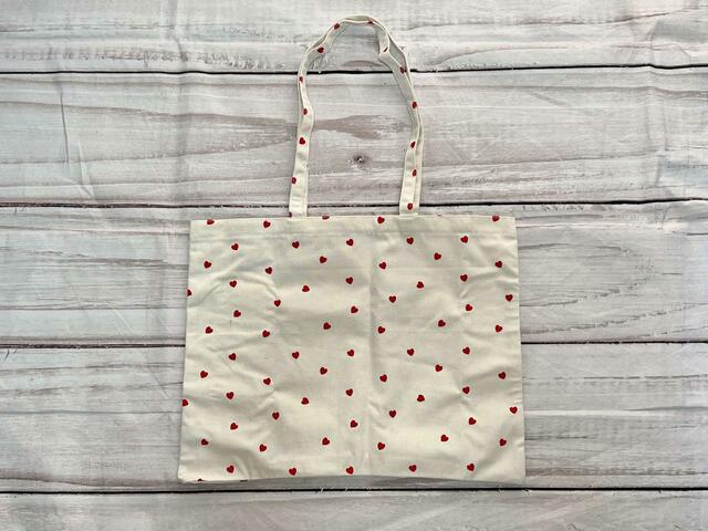 バックももちろん総柄♪