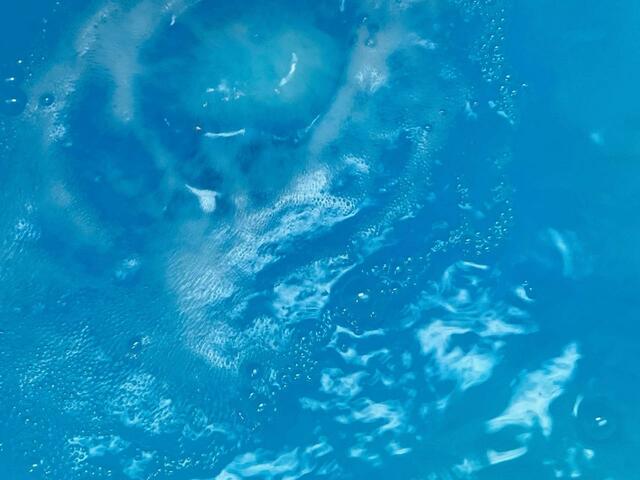 入浴剤をいざ投入！シャボンの香りが爽やか〜♪