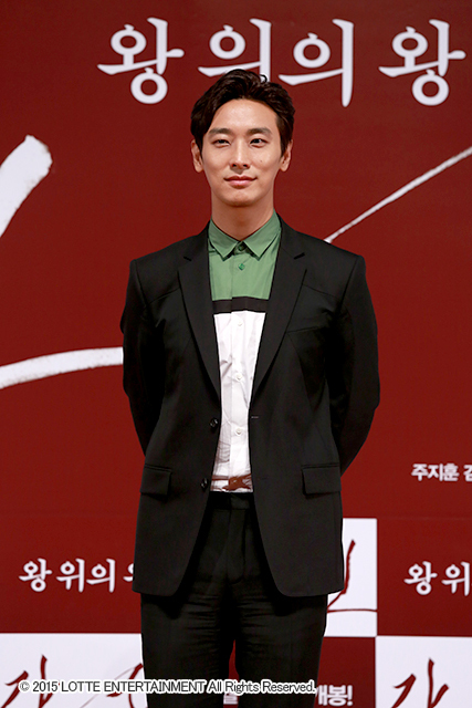 『背徳の王宮』　©2015 LOTTE ENTERTAINMENT All Rights Reserved. 