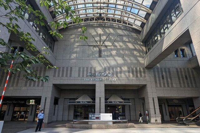 【すみっコぐらしルーム in ホテルニューオータニ】ガーデンコート エントランス  ©San-X