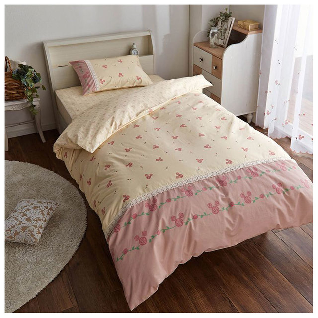 レーステープ付き布団カバーセット＜ミッキー＞  9,990円（税込）