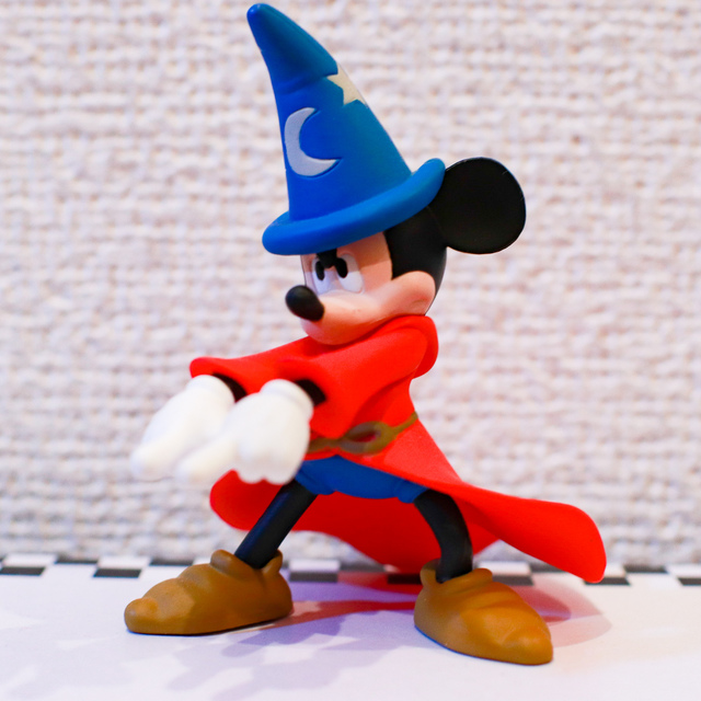 魔法使いの弟子のコスチュームのミッキー