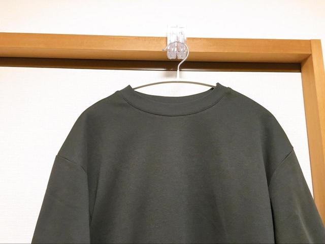 スーツハンガー ジャケットハンガー ネクタイハンガー すべらない 滑らないハンガー ハンガー省スペース 人体ハンガー 洗濯 収納ハンガー 10本組Cozyone