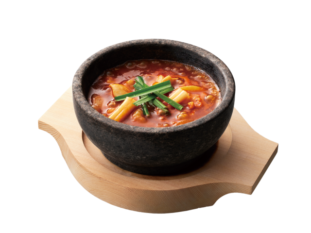 「【カントンジプ】石焼タットリタン(鶏の旨辛煮込み)」＜価格：649円（税込）＞【焼肉きんぐが“新大久保の人気店”とコラボした「新大久保フェア」を開催！29店舗で先行販売スタート！】