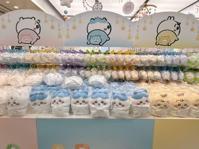 人気のぬいぐるみとマスコットがお出迎え！