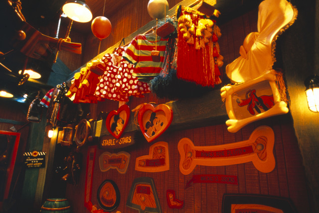 トゥーンタウンの「ミッキーの家とミート・ミッキー」内部