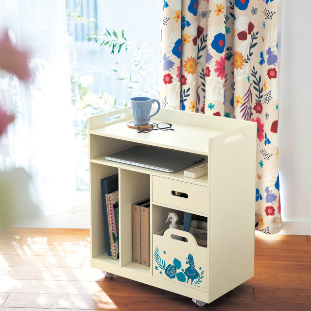 遮光・遮熱カーテン「ふしぎの国のアリス」｜￥8,990～13,400 （税込）