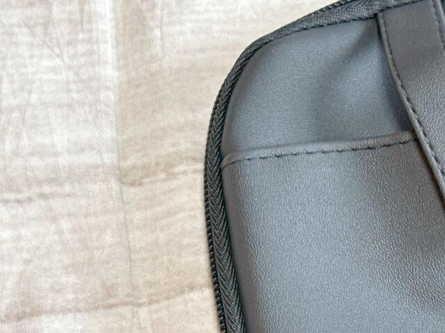 素材は高級感のあるPVC合皮