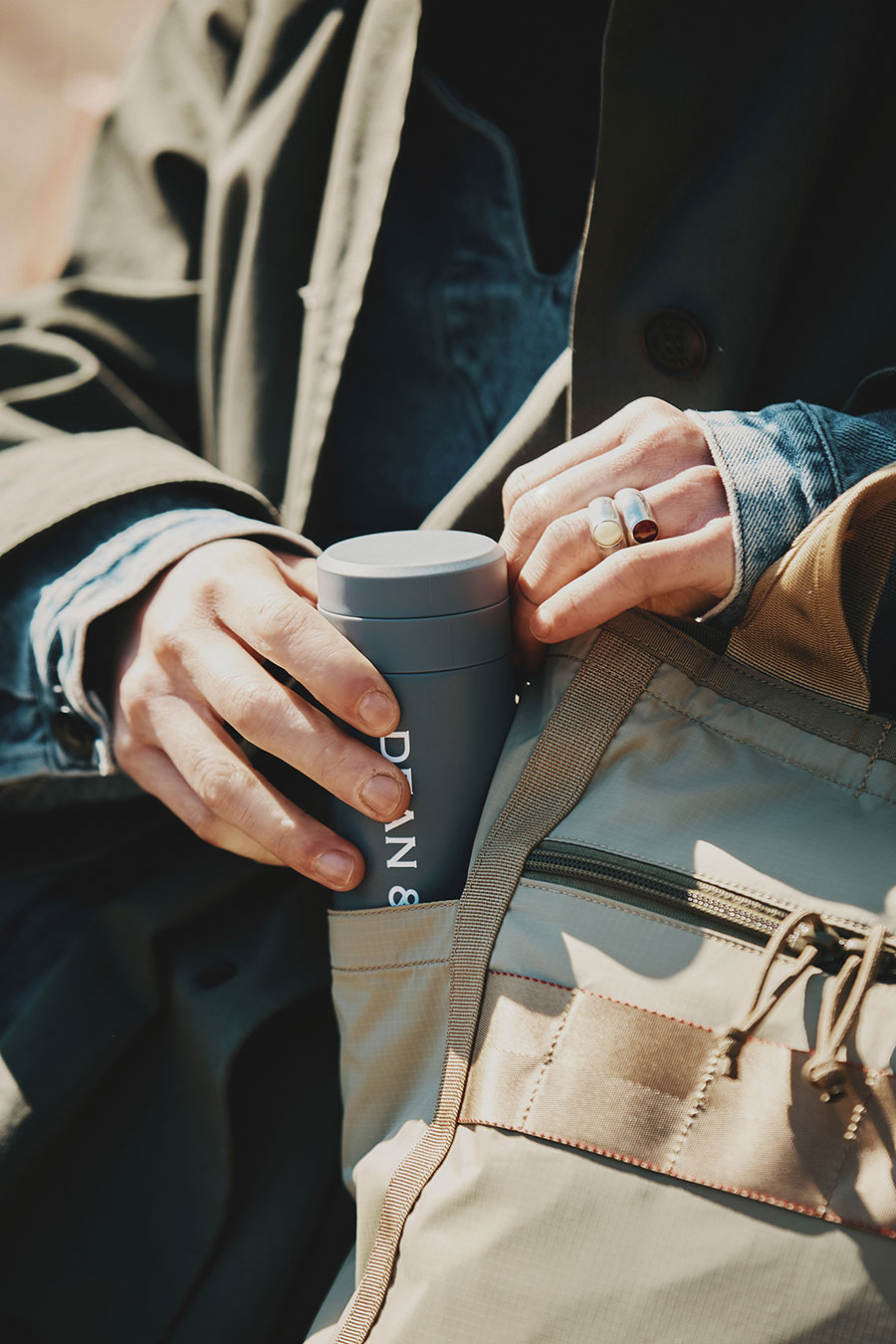 DEAN & DELUCA×BRIEFING第5弾キタ！「たためて便利な限定2WAYバッグ