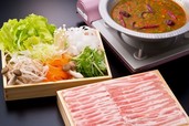 大人気「豚辛しゃぶ鍋」