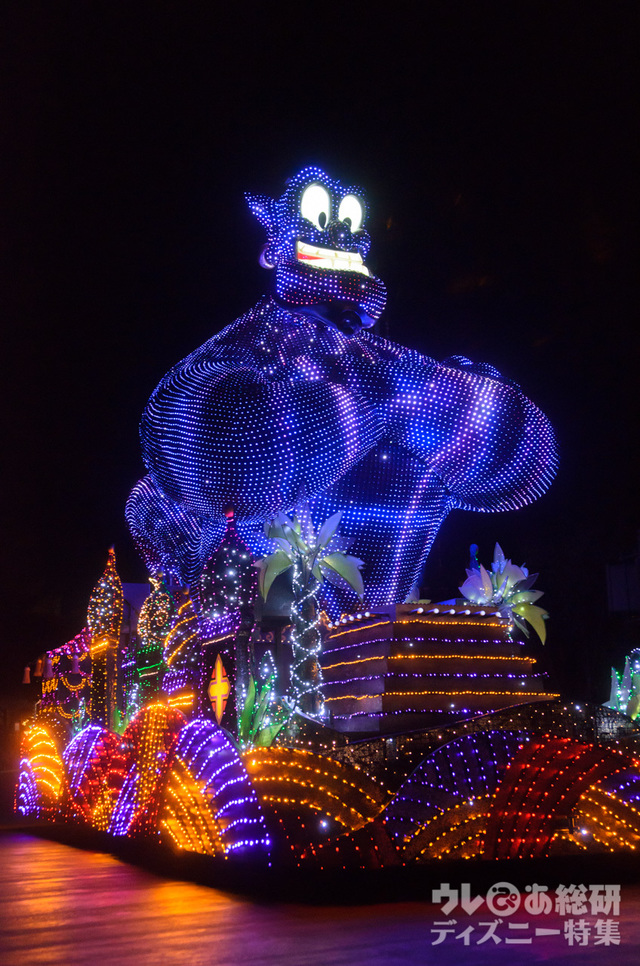 東京ディズニーランド・エレクトリカルパレード・ドリームライツ｜2017年「クリスマス・ファンタジー」