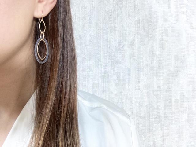 【3COINS】髪の毛を下ろしていても存在感あり！