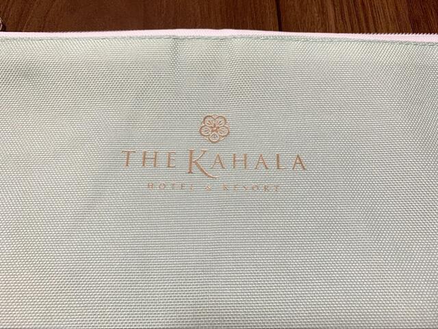 【ザ・カハラ・ホテル＆リゾート ALOHAマルチトートバッグ】薄型デザインで使いやすい♪