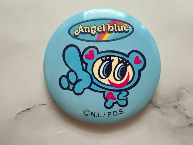 サイズは（約）直径5.8cm