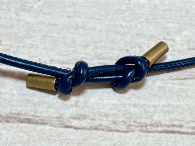 結び目で長さ調整が可能!