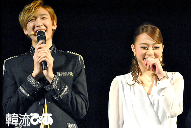 大爆笑のケビン(U-KISS)と愛加あゆ