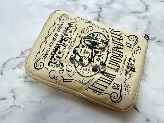 【Disney100 蒸気船ウィリー マルチに使えるポーチBOOK】文房具をたくさん入れてもスッキリ収納できちゃいます♪
