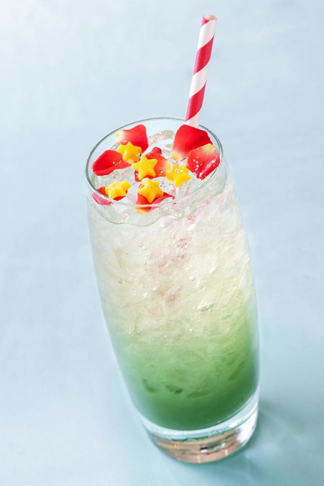 シャーウッドガーデン・レストラン “ディズニー・クリスマス”スペシャルドリンク