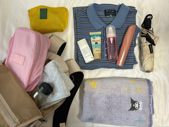 【ワークマン 軽量3レイヤーポケットマザーズリュック】1泊2日の旅行を想定した荷物を入れてみると…⇒