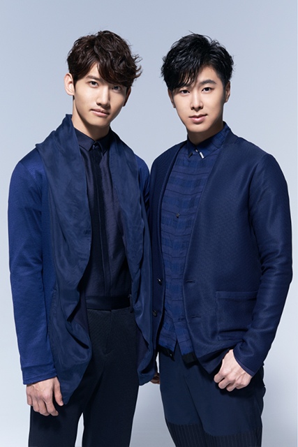 東方神起　左からチャンミン、ユンホ