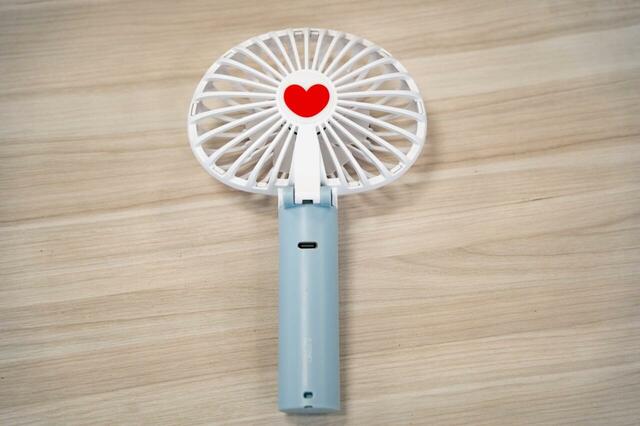 ハンディファン 4,000円