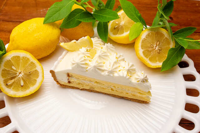 キル フェ ボン青山限定「レモンのショートケーキタルト」1piece