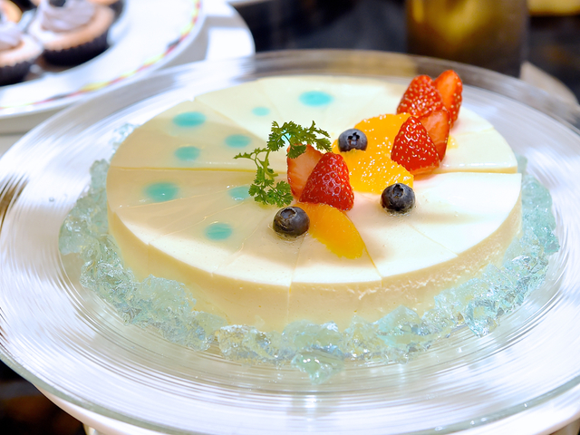 「シェフミッキー」ランチブッフェ／ディナーブッフェ｜ディズニーアンバサダーホテル 2016年「アナとエルサのフローズンファンタジー」