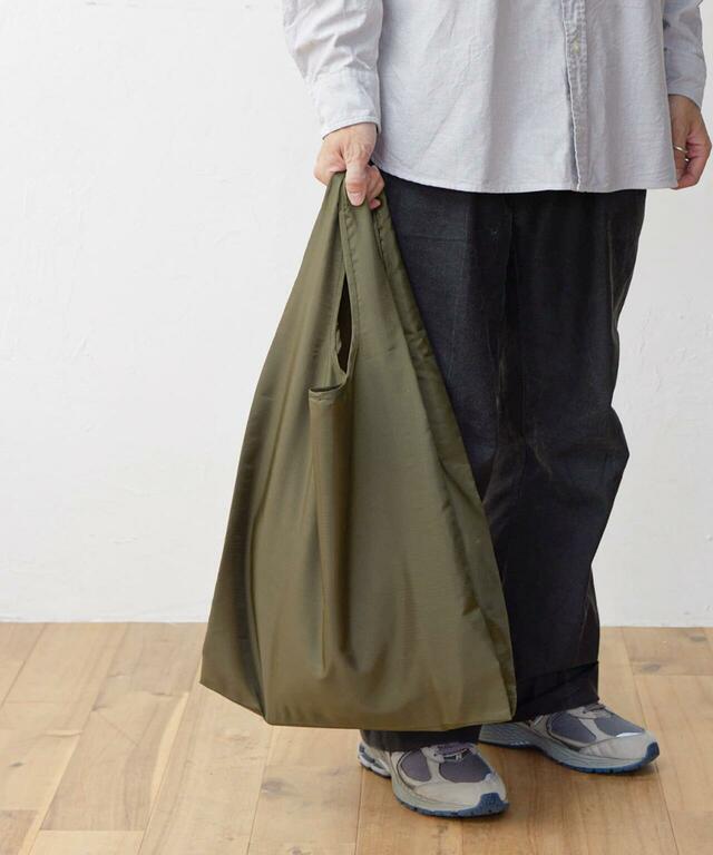 【3COINSの2024年秋の売れ筋バッグランキング 4位】「耐荷重20kgエコバッグ」550円（税込）