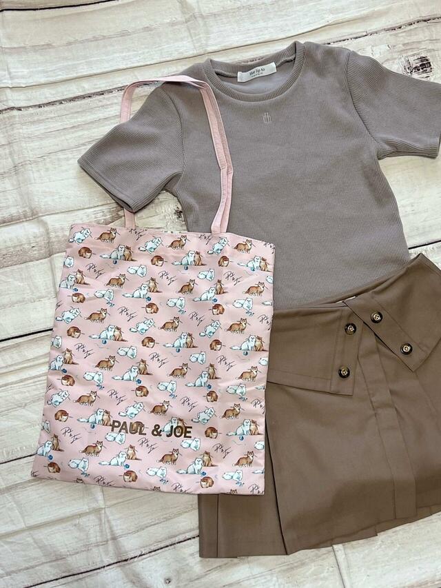 ブラウンコーデのアクセントに♪