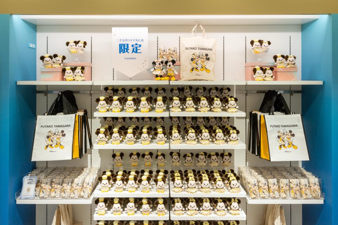 ディズニーストア　二子玉川　限定グッズ　セット 必見】二子玉川にディズニーストアできたよ！グッズ約1,300点