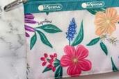 【LeSportsac×雑誌付録】華やか上品な「2段ポーチ」デザインは新作“大人の花柄”♪