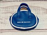背面には「HELLO KITTY」のロゴ入り