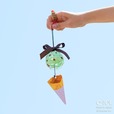 【Q-pot. アイスクリーム風鈴】ガラス風鈴とQ-pot.特製のワッフルコーン・リボンがセットになった 「アイスクリーム風鈴 体験セット」
