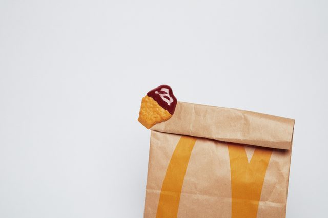 チキンマックナゲットクリップ（2種類のうち1つ）【マクドナルドのサマーチャンスバッグ 2025】