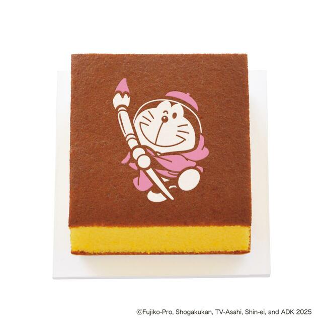 「映画ドラえもん のび太の絵世界物語（えせかいものがたり）」限定デザインカステラ2025年3月7日新発売！/ 映画衣装で決めポーズ！ドラえもんのイラスト入りカステラ