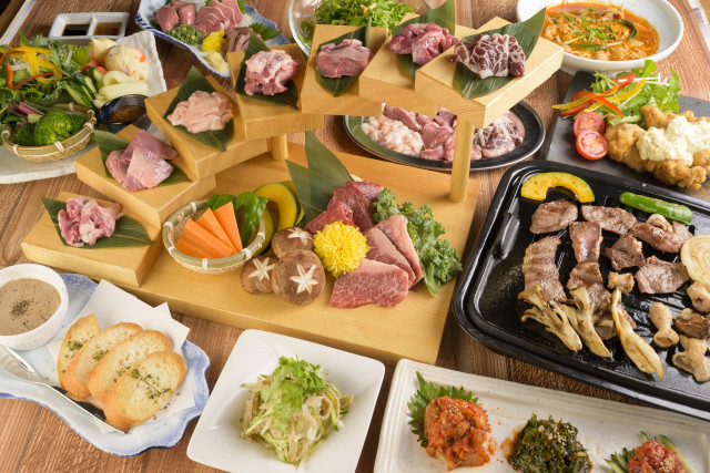 仕入れにこだわったホルモンと和牛を使った料理