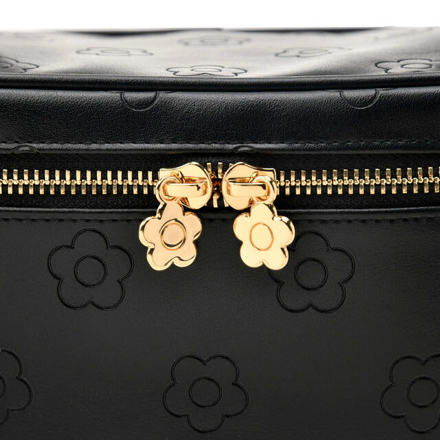 【MARY QUANT】ミニー バニティポーチ Minnie Collection 4,800円