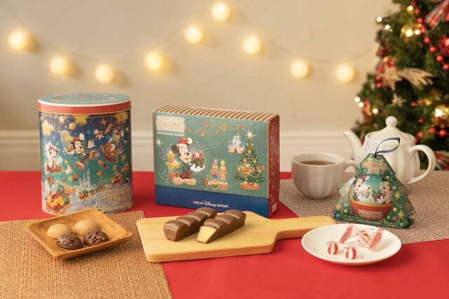 東京ディズニーリゾート「ディズニー・クリスマス」スペシャルグッズ|販売店舗:東京ディズニーランド「ワールドバザール・コンフェクショナリー」、東京ディズニーシー「ヴァレンティーナズ・スウィート」|発売日:2026年11月10日(火)