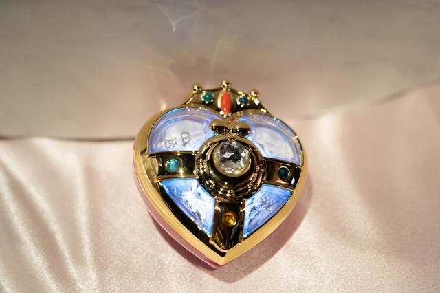 ユニバーサル・ハート・コンパクト 3,900円