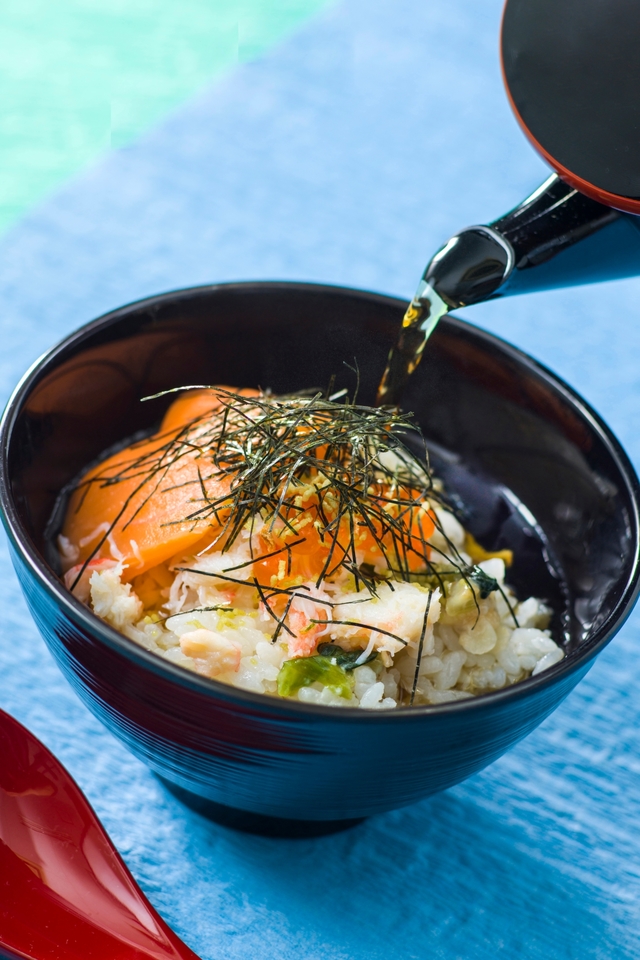 「れすとらん北斎」スペシャル膳 オリジナル箸付き ¥2,800 ※祭りちらし寿司、焼き茄子とトロ湯葉、パンナコッタ｜2018年東京ディズニーランド「ディズニー夏祭り」