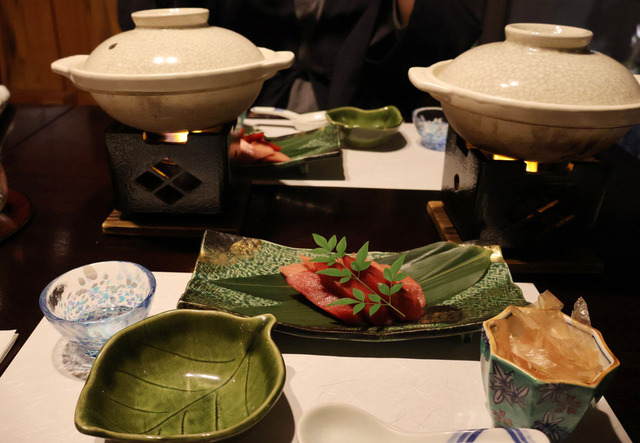 大間の鮪づくし会席の締めはねぎま鍋